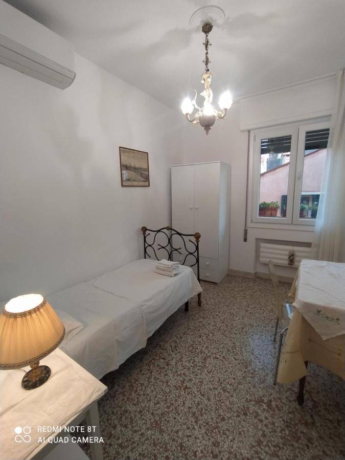 Casa Gialla Venedig Exteriör bild
