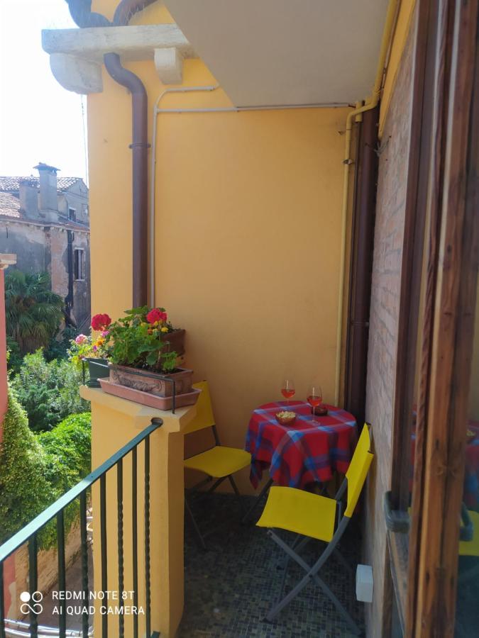 Casa Gialla Venedig Exteriör bild